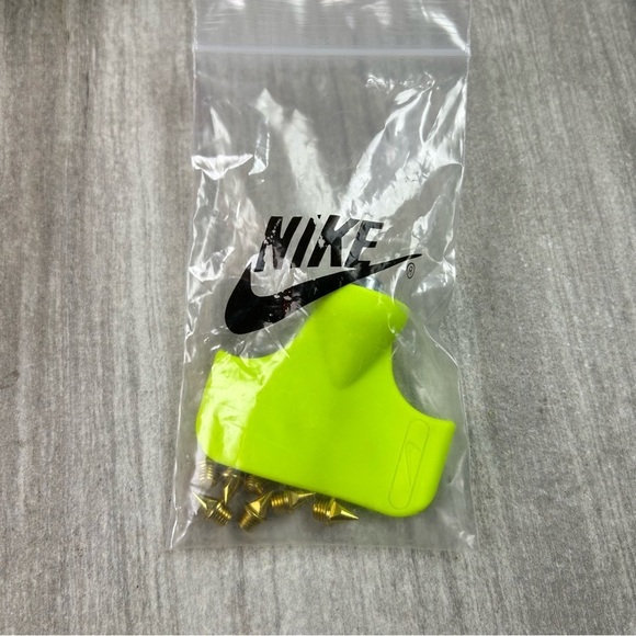 NEW Nike Air ZoomX Victory 2 Electric Safari Pack Track Spikes Men’s‎ Size 15 main image 11